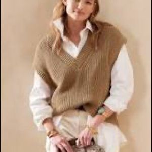 Oversized Sweater Vest